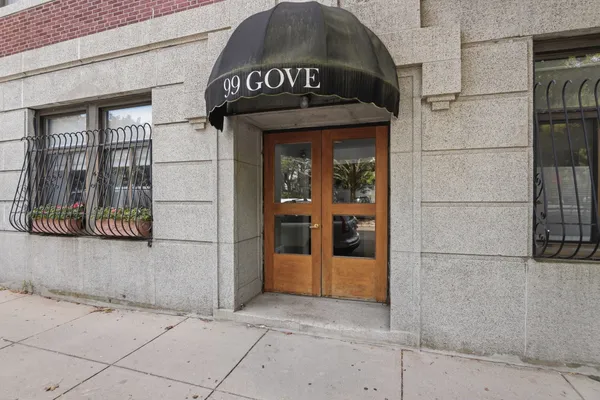 99 GOVE ST 1