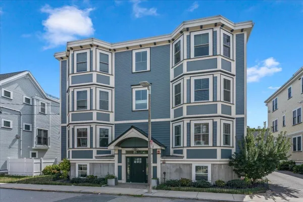 45 COFFEY ST 6