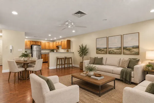 5 ROSE CT 5