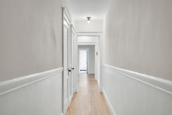 43 LINNAEAN ST 24