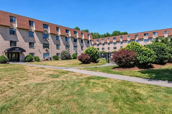 119 GROVE ST 245