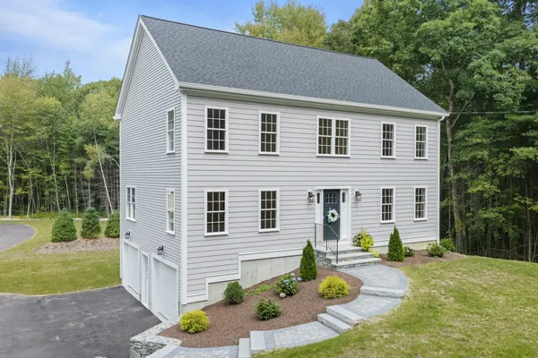 43 MARTIN RD