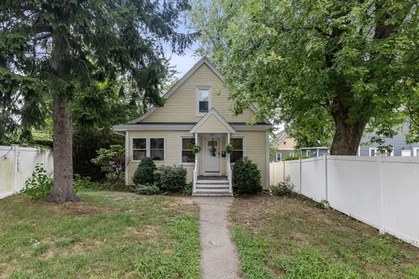 7 KANE ST