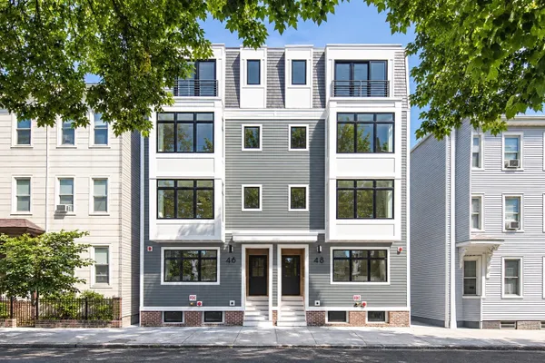 46 EVERETT ST 3