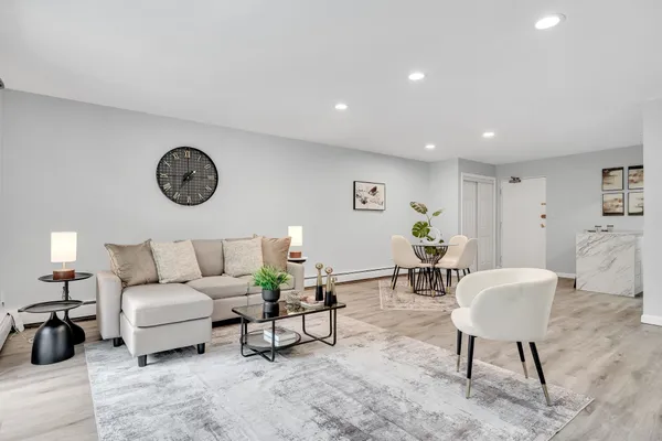 53 PAUL ST 10
