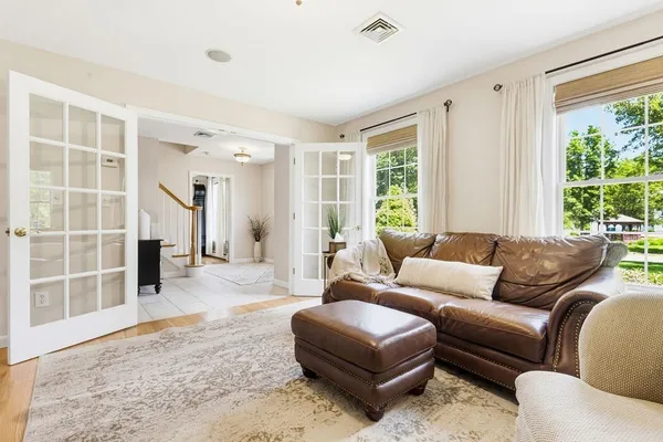 32 CINNAMON CIR