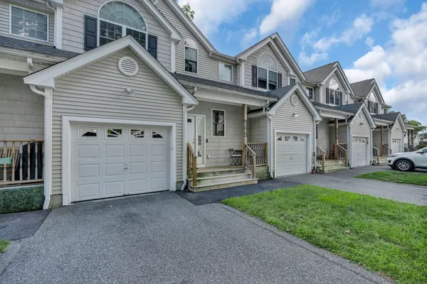 30 WATER ST 6