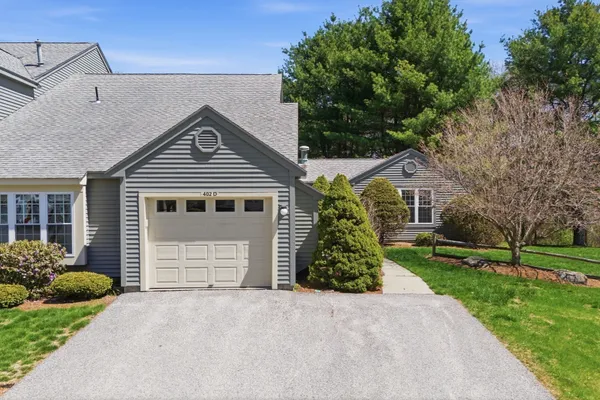 402 RIDGEFIELD CIR D