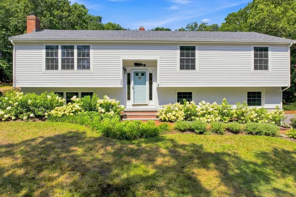 30 PAWTUXET RD