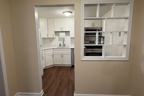 39 BERLIN ST 301