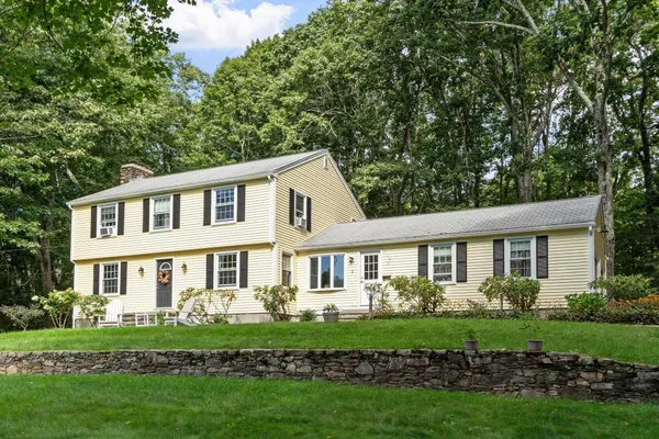 2 NIPMUC RD