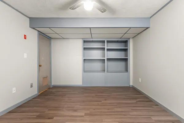 32 FREDERICK ST 3