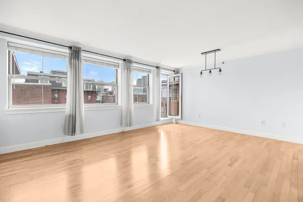 44 PRINCE ST 508