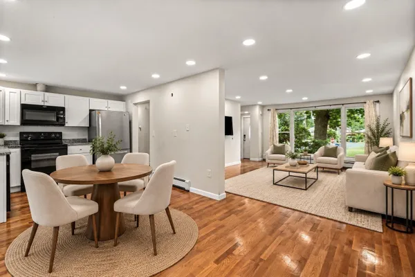 4 NILES RD
