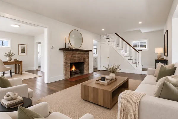 17 WITHERBEE AVE