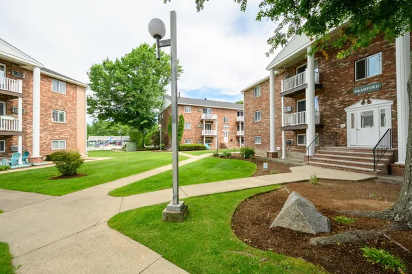 1801 OCEAN ST B-21