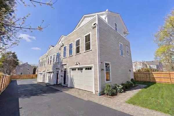257 MARKET ST RB