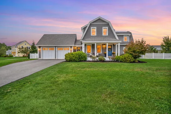 20 BOYD DR