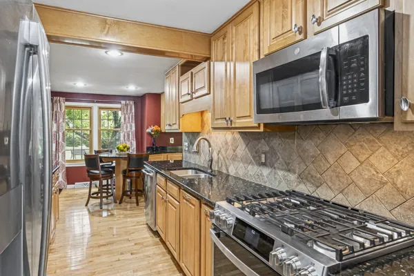 30 APACHE WAY 30