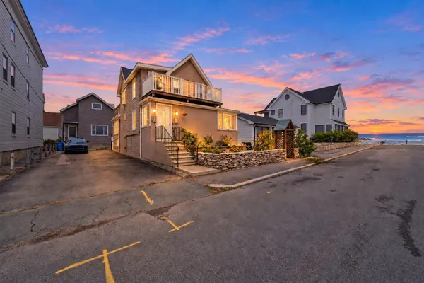 54 TRIDENT AVE 54
