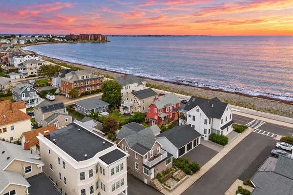 54 TRIDENT AVE 54