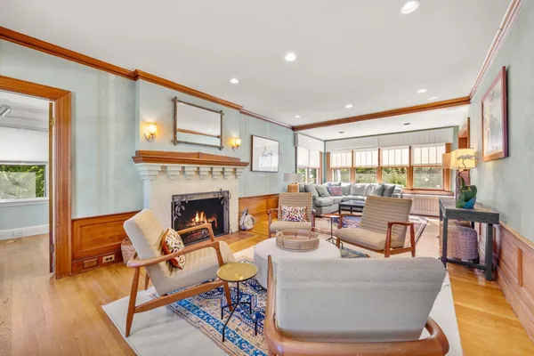 31 MOSS HILL RD