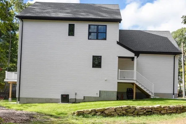 24 COOPER RD