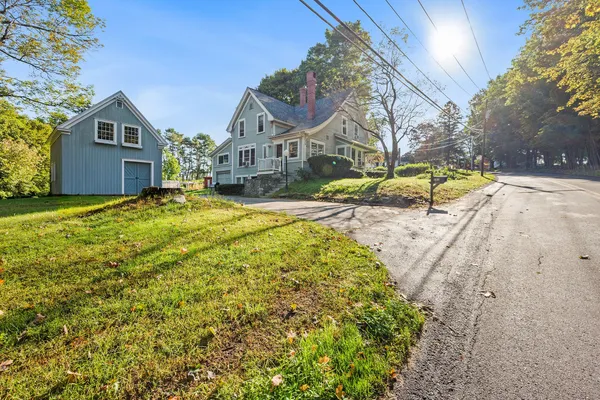 161 PLEASANT ST