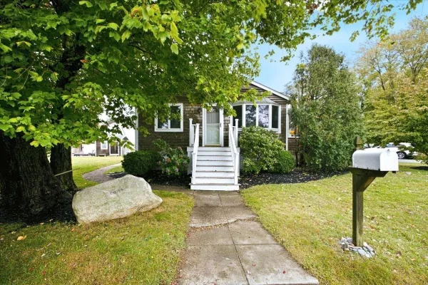 33 EDGAR RD