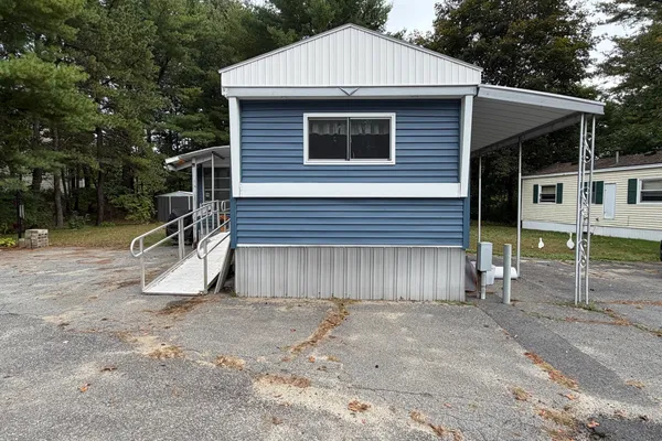 83 CLARK RD 44