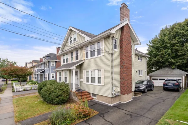 25-27 DALTON RD 27