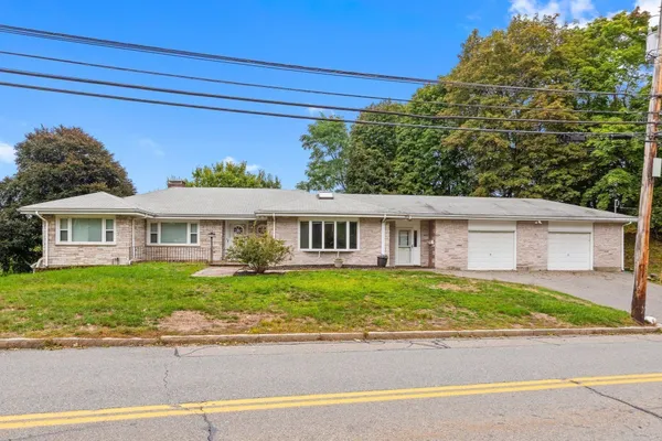 41 OLD MYSTIC ST