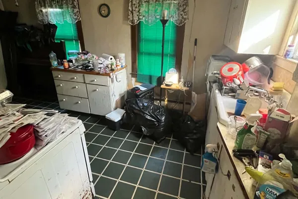 5 MARCONI RD