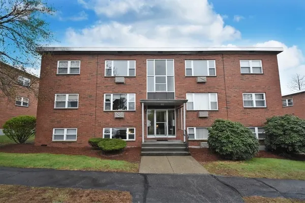 1105 LEXINGTON ST 7-3