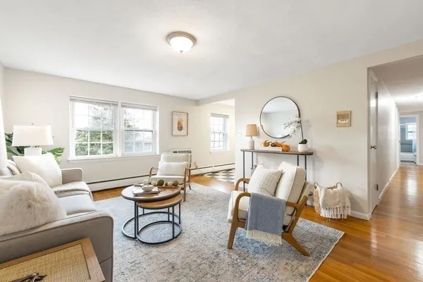 210 HILLSIDE AVE 32