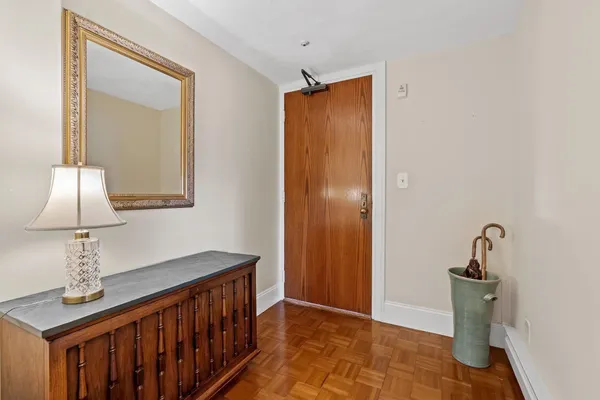 75 GROVE ST 427
