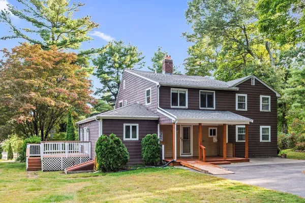 145 E MAIN ST