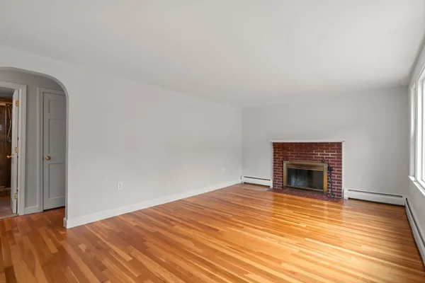358 CENTRAL AVE