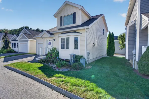 5 DENWORTH BELL CIR 5