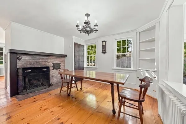 14 BOOTH HILL RD