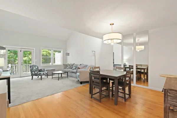 142 CANNON FORGE DR 142