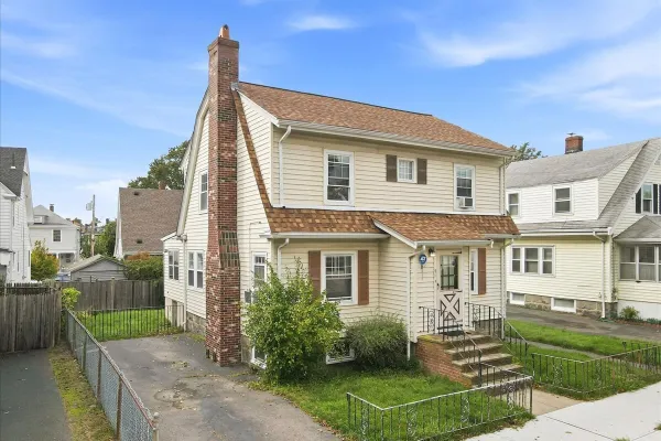 41 EUSTIS ST