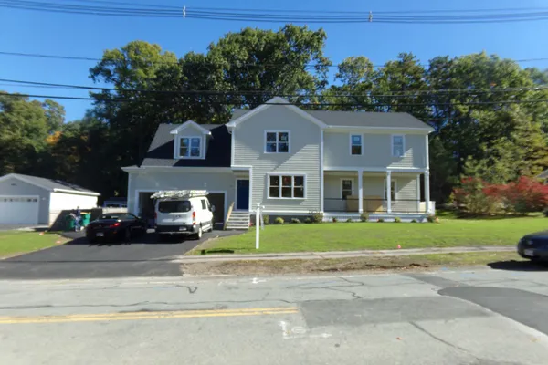 27 GERALDINE DR