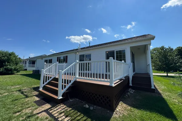 22 BROOKSTONE DR