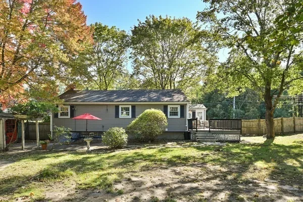 5 BARBARA AVE