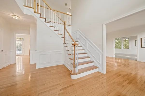 25 PHILIPS FARM RD