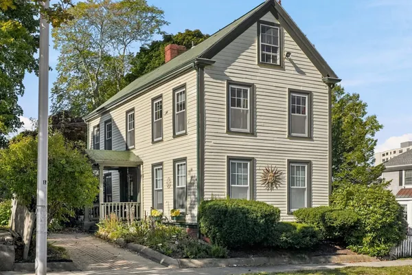 75 NAHANT ST