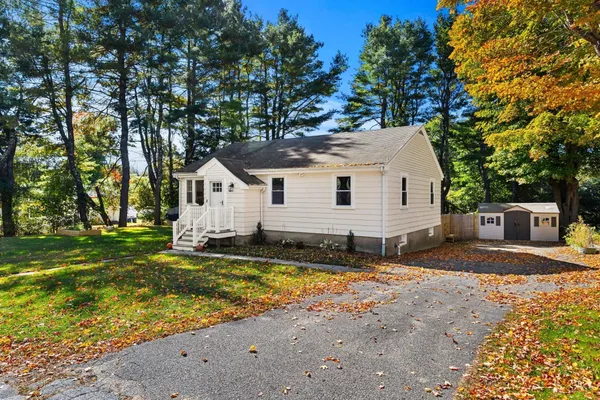 12 NELSON AVE