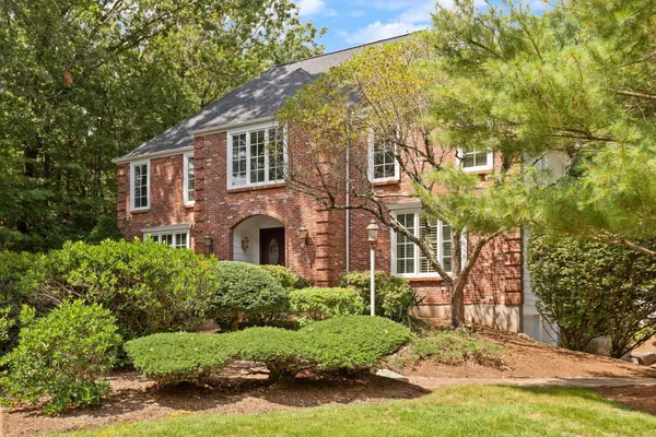 17 MALLARD DR