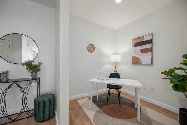 440 BROADWAY 307